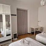 Konukevi Zuni