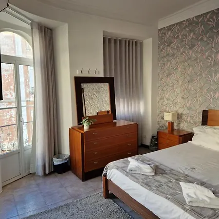Zuni Lisbon