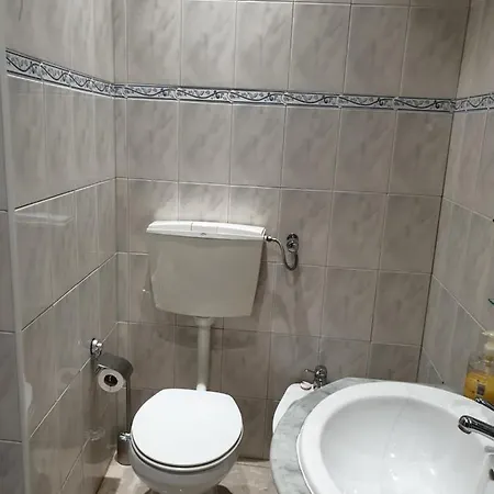 ゲストハウス Zuni リスボン